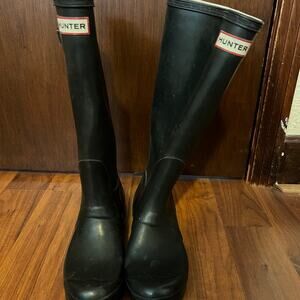 HUNTER Original Tall Rain Boots Black W23499 Size: 7M/8F